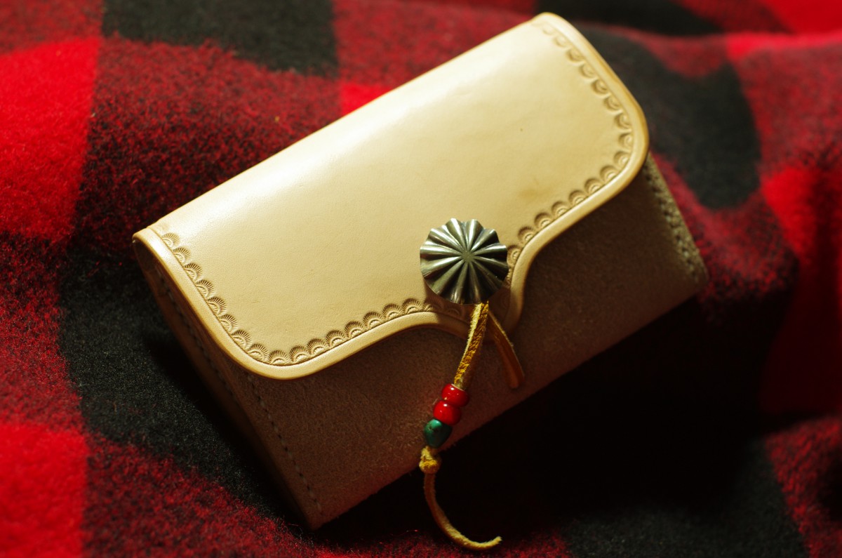 Mid Wallet Rough-out